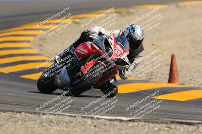 media/Oct-09-2022-SoCal Trackdays (Sun) [[95640aeeb6]]/Turn 12 (140pm)/